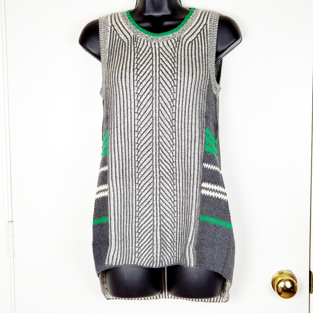 CABI TRIDENT VEST GRAY/GREEN SWEATER  TOPS SZ S